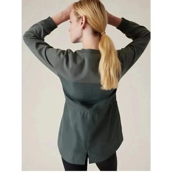 ATHLETA Triumph Hybrid Crewneck Sweatshirt Sz Large | Bali Green #532515 - Picture 9 of 9